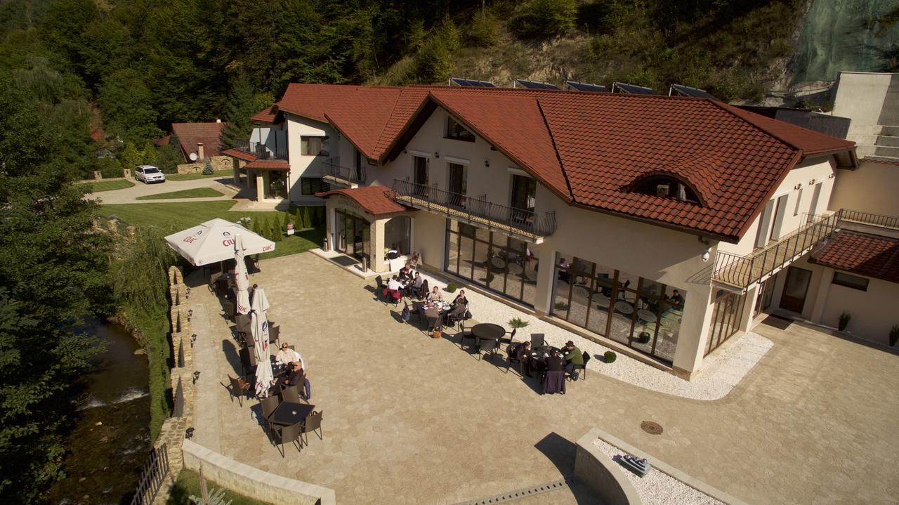Pensiunea Perla Martiniei Nsd Zewnętrze zdjęcie